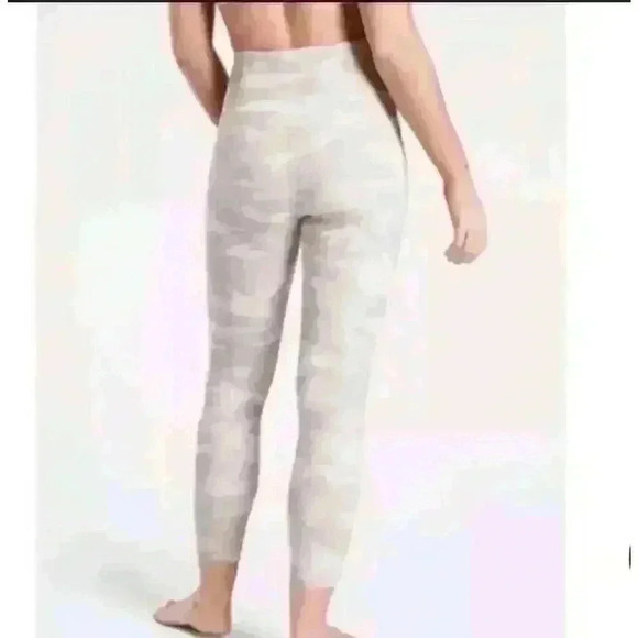 Athleta Pants Womens XXS Elation 7/8 Tight Gray Camo High Rise Pull Leggings - Picture 4 of 14